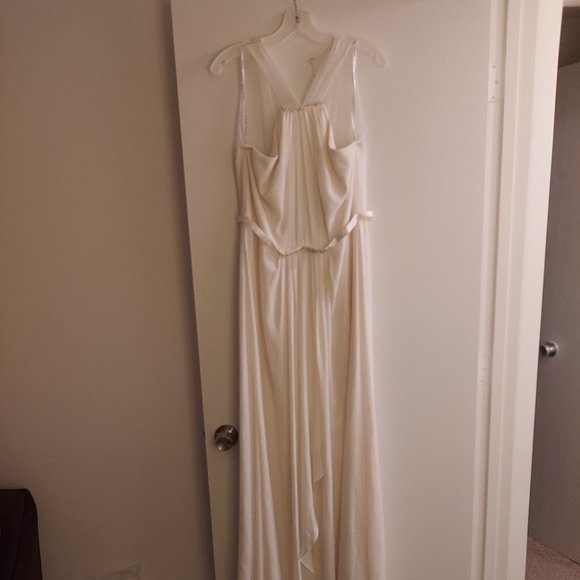 David's Bridal Sheath Wedding Dress - Picture 1 of 6